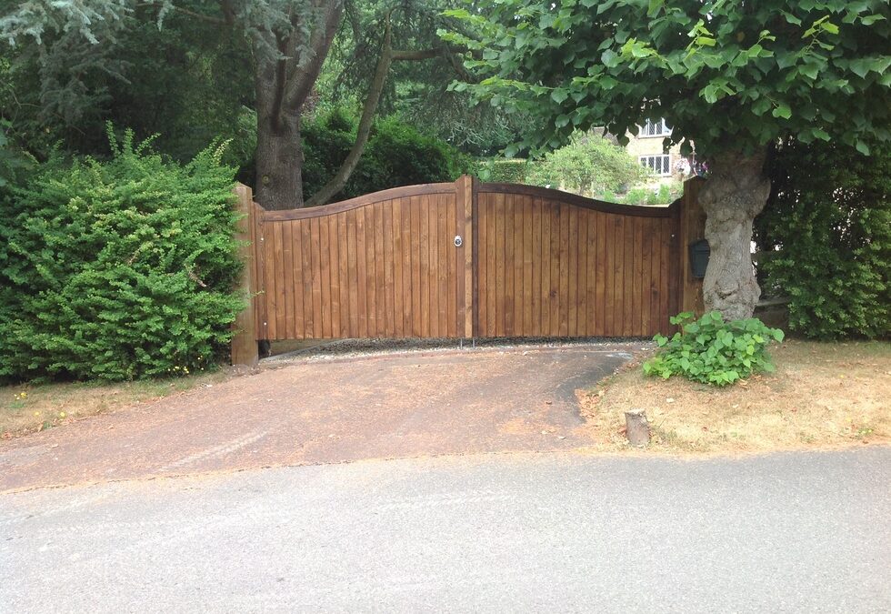 Fencing Before Selling: Will This Be a Smart Investment?